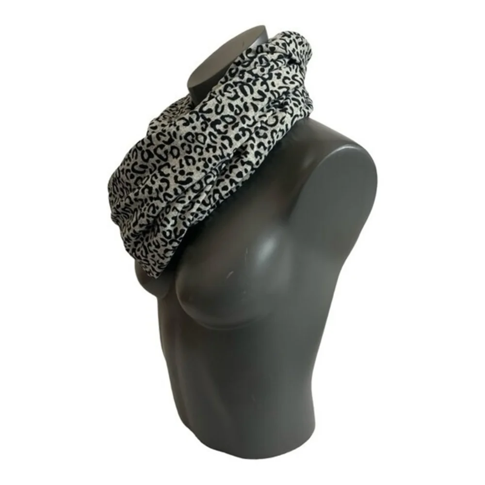 Wrap Scarf women’s neck